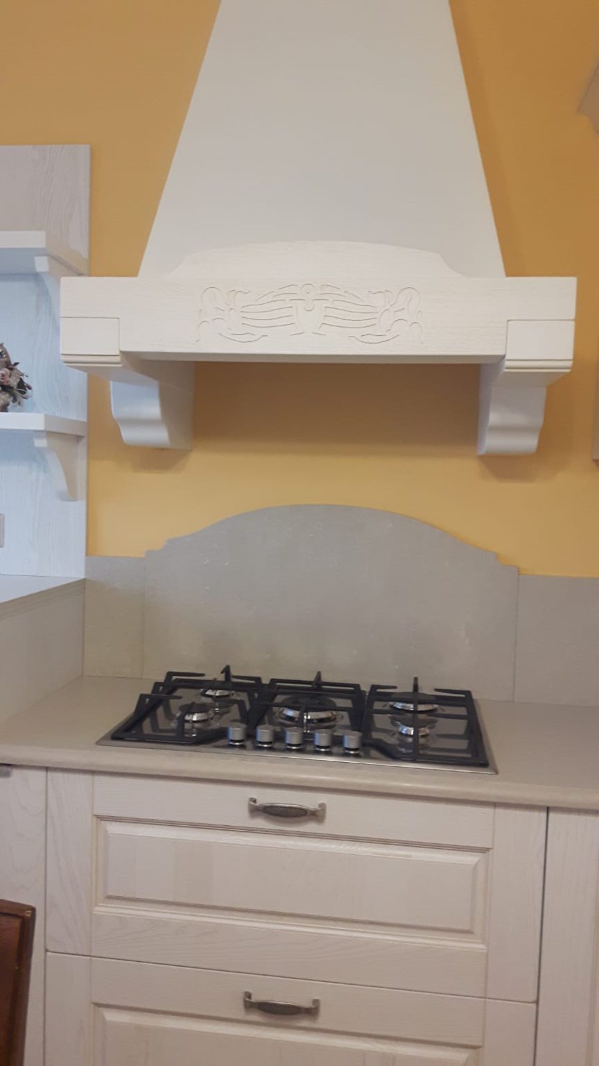 piano-cottura-cucina-bianca-ivaldi-arredamenti-acqui-terme